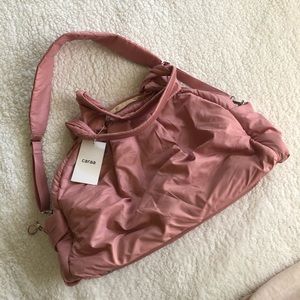 Caraa Nimbus Large Duffel Bag with tag